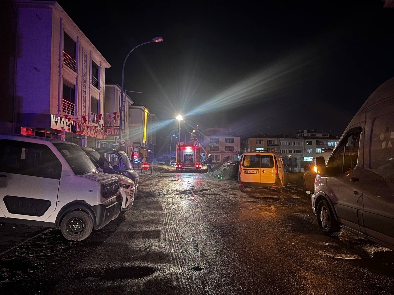 erzincan-da-insaat-sahasinda-dogal-gaz-sizintisi-panigi