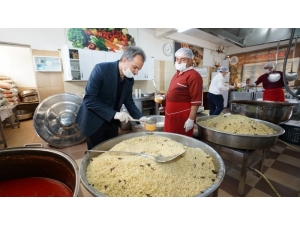 Yaşlılara Evde Yemek Servisi