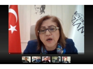 Fatma Şahin: "Gaziantep, Türkiye Genelindeki Düşük Risk Grubunda Yer Alıyor"