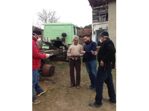 "Din Görevlileri, Sahada Büyüklerinin Yanında, Camide Görevlerinin Başında"