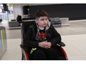 300’ün Üzerinde Ameliyat Geçiren Kayra, Korona Virüs Nedeniyle Abd’den Döndü