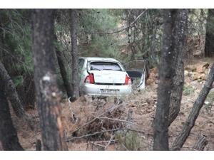 Spil Dağı’nda Otomobil Uçurumdan Uçtu: 2 Yaralı