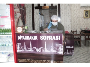 ‘Evde Kal Türkiye’ Çağrısına Diyarbakır’daki Lokantacılardan Destek