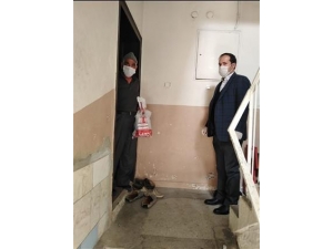 Din Görevlileri, “Vefa Sosyal Destek Grupları”yla Birlikte İhtiyaç Sahiplerine Destek Oluyor