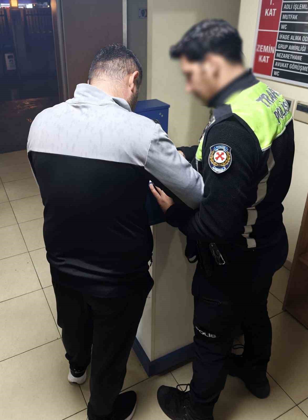 pendik-te-makas-atan-surucuye-90-bin-tl-ceza