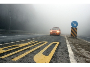 Bolu Dağı’nda Yoğun Sis Etkili Oluyor