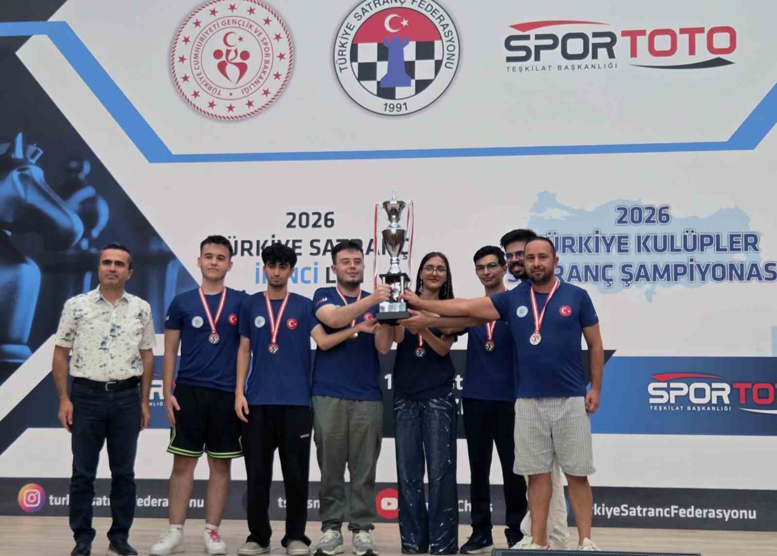 mugla-buyuksehir-satranc-takimi-birinci-lige-yukseldi