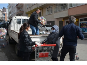 Sinop’ta 30 Aileye Yaşam Destek Kolisi