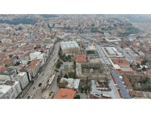 Bursa Ulucami İle Unesco Dünya Miras Listesindeki Tarihi Çarşı Ve Hanlar Havadan Böyle Görüntülendi
