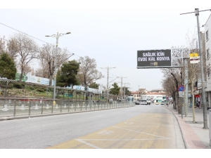 Konya Trafik Işıklarında Ve Led Ekranlarda ’Evde Kal’ Çağrısı Yapıldı