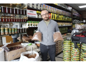 Korona Virüse İyi Geldiği İddia Edildi, 10 Yılda Satamadığı Sumağı 2 Günde Tüketti