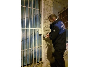 Osmangazi’de Merdiven Altı Tatlıcıya Şok Baskın