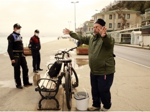 ‘Evde Kal’ Uyarılarına Direnen Balıkçılar Pes Dedirtti