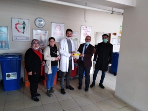 Başkan Ensari’den Toplum Sağlığı Merkezine Ateş Ölçer Cihazı