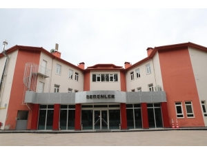 Burdur Belediyesi Sağlık Çalışanlarına Otelini Ücretsiz Tahsis Etti