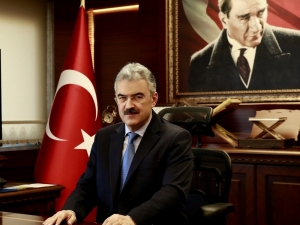 Vefa Destek Grubu 65 Yaş Üstü Vatandaşlar İçin Yardımlarını Sürdürüyor