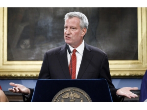 New York Belediye Başkanı Blasio: ’’New York Mayıs’ın Sonuna Kadar Kapalı Kalabilir’’