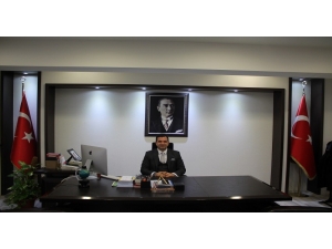 Kozan Kaymakamı İşaret Dili Kullanarak Vatandaşları Uyardı