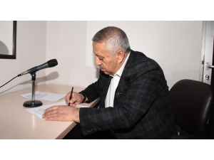 Afyonkarahisar Belediye Başkanı Zeybek Hoparlörden Halka Seslendi