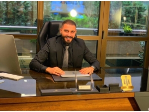 Mehmet Fatih Akdemir: “Mikro Cerrahi Yöntemi Saç Ekiminin Önünü Açtı”