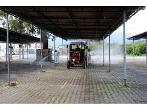 Kemer’de Sanayi Sitesi Dezenfekte Edildi