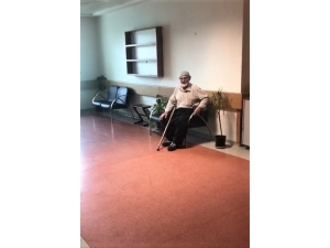 Karantinaya Alınan Yaşlı Adam Görevlilere Zorluk Çıkardı