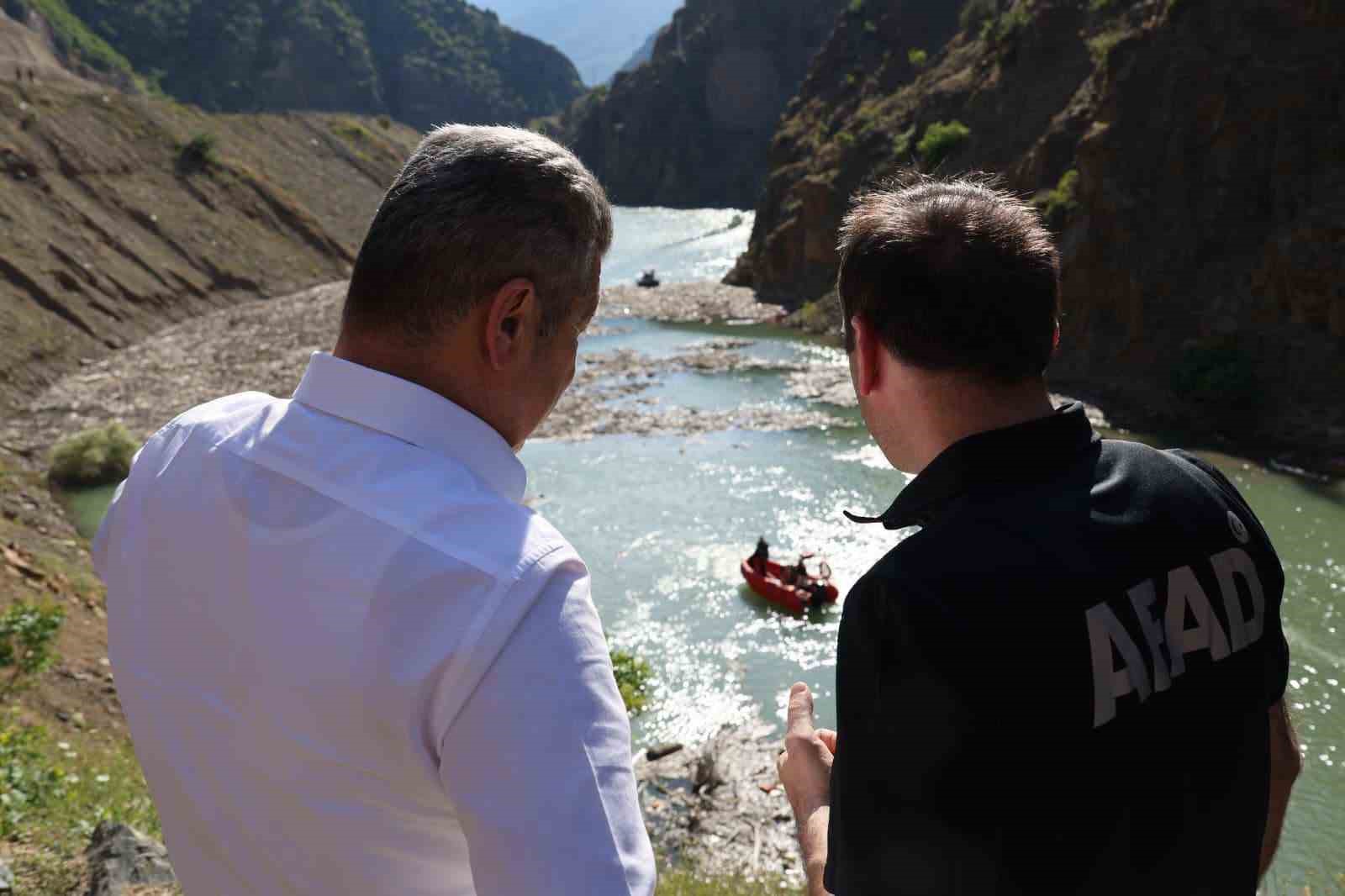 artvin-de-kayip-babayi-arama-calismalari-16-inci-gununde-suruyor