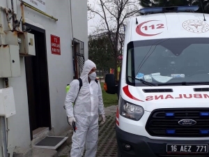 Gürsu’da Sağlık Kurumları Dezenfekte Ediliyor