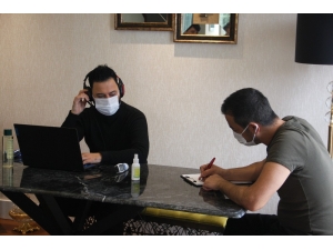 Ünlü İsimler Korona Virüs Nedeniyle Albüm Çalışmalarını Evden Yürütüyor