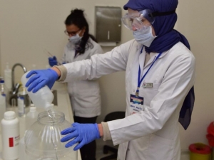 Kepez Belediyesi Kendi Dezenfektanını Kendi Üretiyor