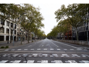 İspanya’da Korona Nedeniyle Ölü Sayısı 6 Bin 528’e Yükseldi