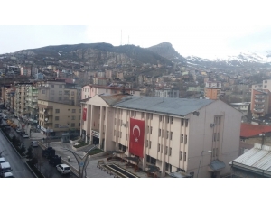 Korona Virüs Nedeniyle Hakkari Evine Çekildi