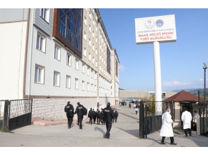 Cezayirlilerden Türkiye’ye Teşekkür