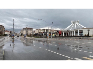 Malatyalılar Uyarılara Uyuyor