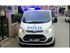 Polis Vatandaşları Anonsla Uyardı