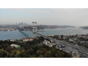 İstanbul Trafiğine Korona Virüs Etkisi; 15 Temmuz Şehitler Köprüsü Boş Kaldı