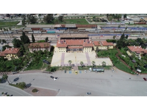 Gar Kapandı, Yolcular Geri Döndü