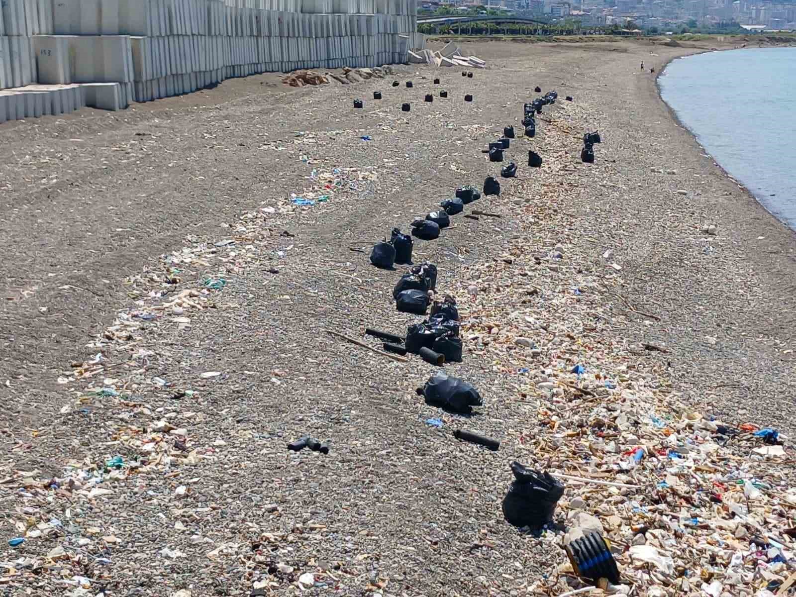 trabzon-sahilinde-cop-seferberligi