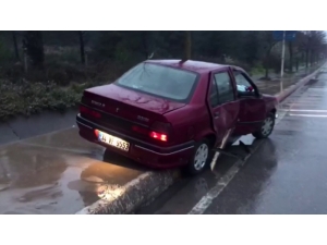 Kaza Yaptı Aracını Bırakıp Ormana Kaçtı