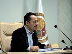 Vali Şentürk; "Bilecik’i İzole Edelim"