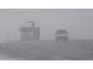 Van’da Kar Yağışı Ve Sis!