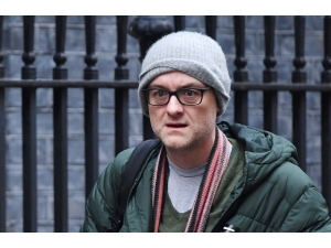 İngiltere Başbakanı Johnson’ın Danışmanında Korona Virüs Şüphesi