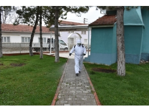 İnönü Belediyesi Dezenfekte Çalışmalarını Sürdürüyor