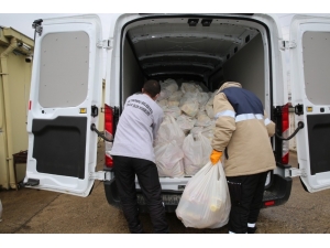Altınordu Belediyesi’nden İhtiyaç Sahibi Ailelere Gıda Yardımı