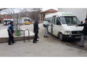 Keskin’de Servis Araçları Dezenfekte Ediliyor