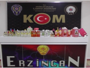 Erzincan’da Sahte Kolonya Üreten Depoya Baskın
