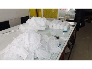 İzmir’de Jandarmadan Operasyon: 3 Bin 618 Maskeye El Konuldu