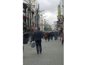 Ağrı’da Zorunlu Haller Dışında Cadde Ve Sokaklara Çıkmak Yasaklandı