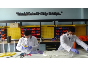 Hakkari’de Siperlik Maske Üretimi