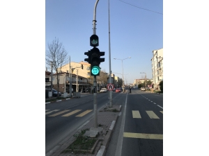 Trafik Lambalarında "Evde Kal" Mesajı